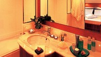 Proteus VIP bathroom